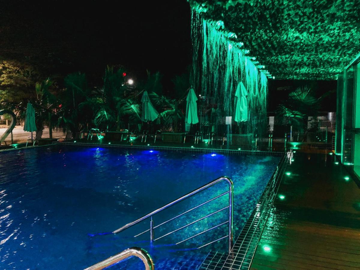 Hotel Recanto Dos Dinossauros 佩尼亚 外观 照片